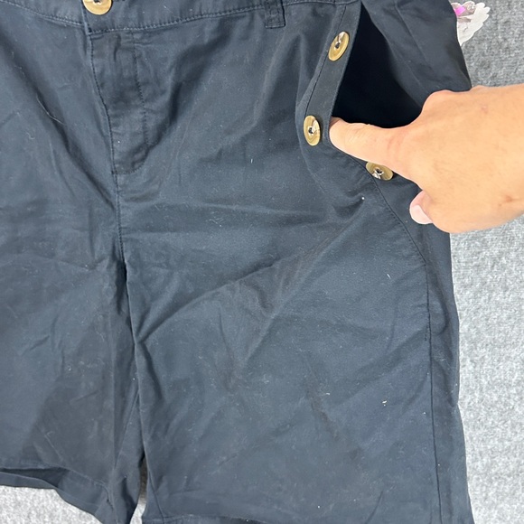 Lane Bryant Bermuda Shorts Womens 16 Black Side Button Chino Zip Fly Pockets - Picture 9 of 15